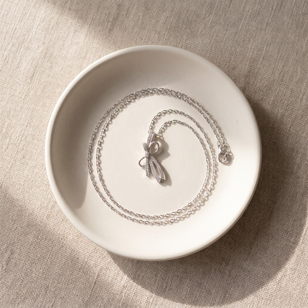 The Céleste Bow Necklace Pendant